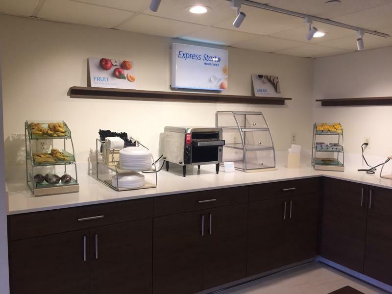 Holiday Inn Express & Suites - Albany Airport - Wolf Road By Ihg Extérieur photo